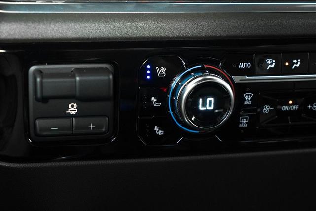 Photo of 2023 Onyx Black GMC Sierra 1500