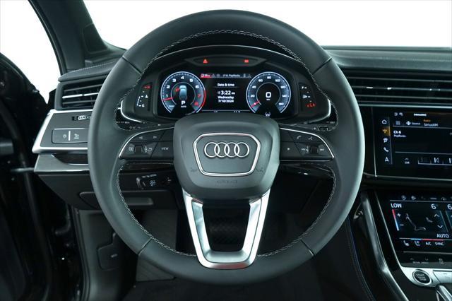 Photo of 2025 Mythos Black Metallic Audi Q7