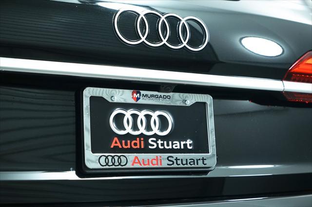 Photo of 2025 Mythos Black Metallic Audi Q7