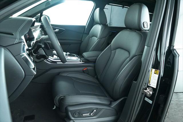 Photo of 2025 Mythos Black Metallic Audi Q7