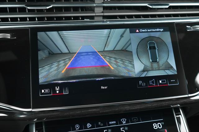 Photo of 2025 Mythos Black Metallic Audi Q7