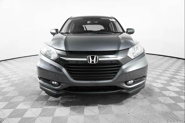 Photo of 2017 Modern Steel Metallic Honda HR-V