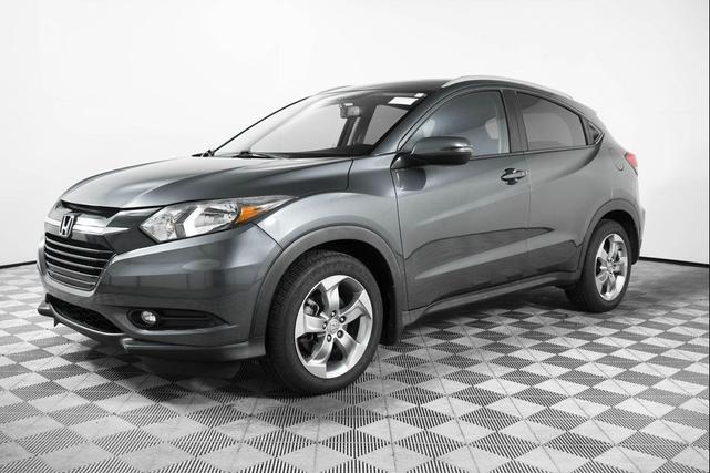 Photo of 2017 Modern Steel Metallic Honda HR-V