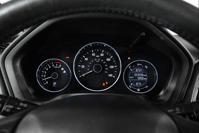 Photo of 2017 Modern Steel Metallic Honda HR-V