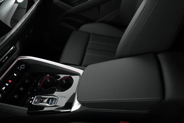 Photo of 2025 Tambora Gray Metallic Audi Q5