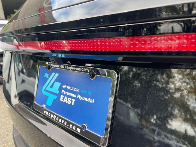 Photo of 2025 Phantom Black Hyundai TUCSON