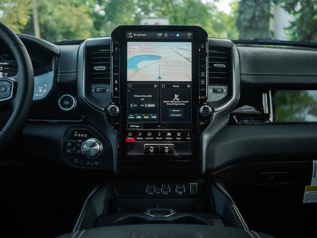 Photo of 2026 Diamond Black Crystal Pearlcoat RAM 1500