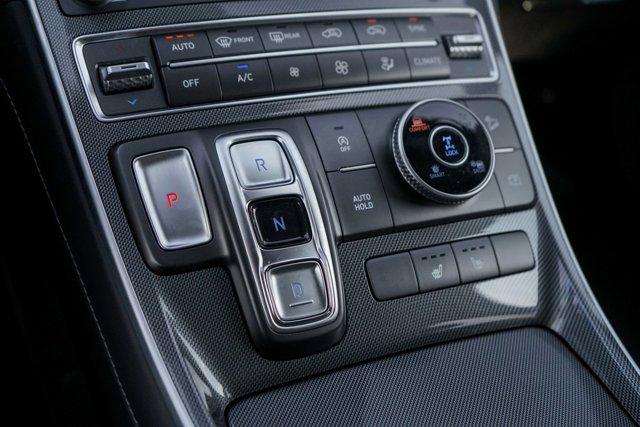 Photo of 2022 Shimmering Silver Pearl Hyundai SANTA FE