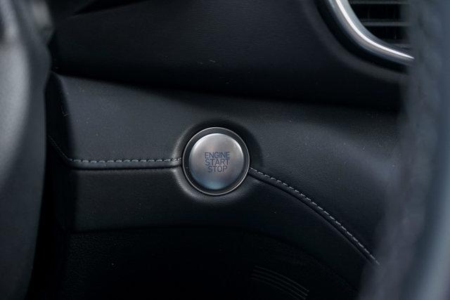 Photo of 2022 Shimmering Silver Pearl Hyundai SANTA FE