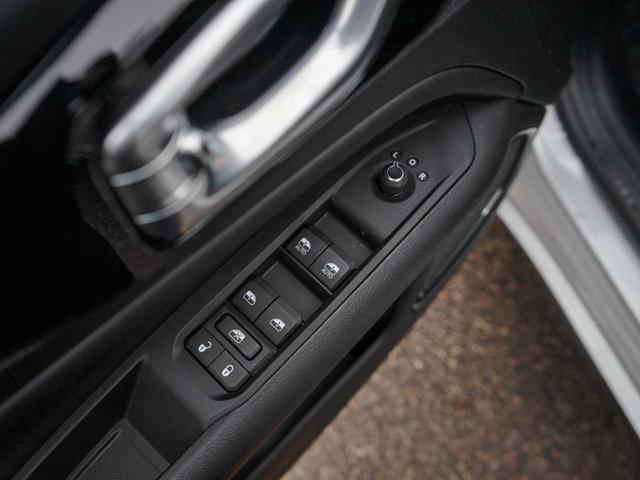 Photo of 2025 Bright White Clearcoat Jeep Compass