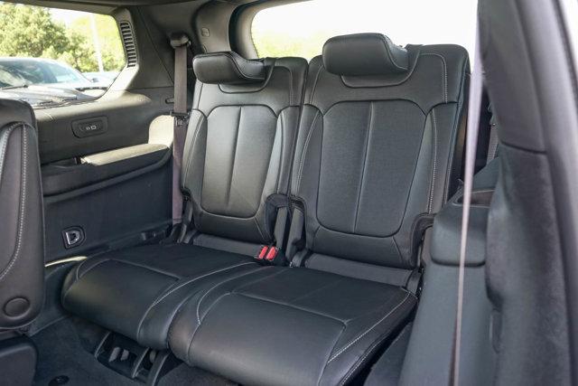 Photo of 2024 Baltic Gray Metallic Clearcoat Jeep Grand Cherokee L