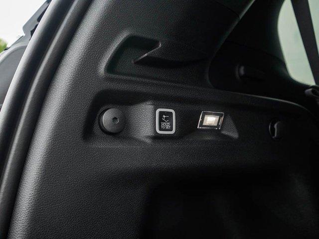 Photo of 2025 Baltic Gray Metallic Clearcoat Jeep Grand Cherokee L