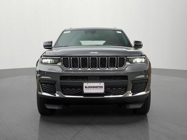 Photo of 2025 Baltic Gray Metallic Clearcoat Jeep Grand Cherokee L