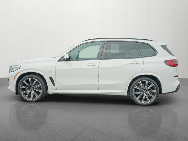 Photo of 2022 Alpine White BMW X5