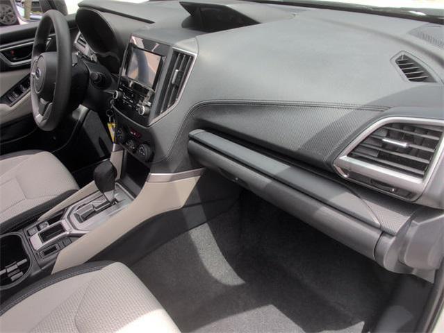 Photo of 2022 Crystal White Pearl Subaru Forester