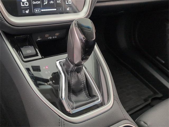 Photo of 2022 Crystal White Pearl Subaru Legacy