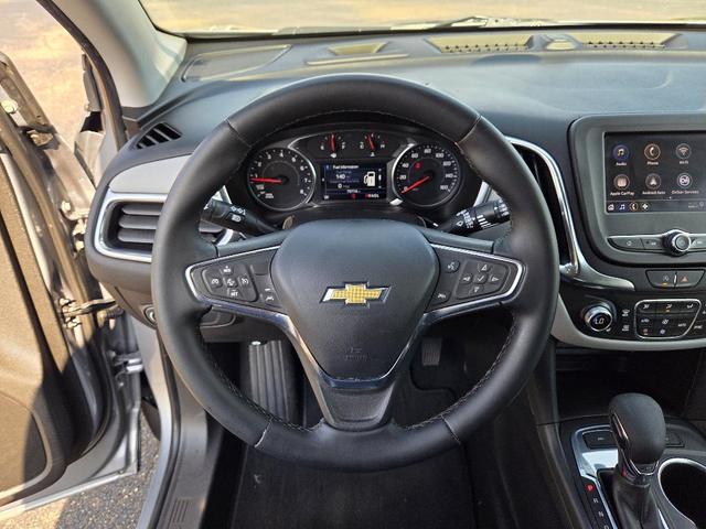 Photo of 2023 Sterling Gray Metallic Chevrolet Equinox