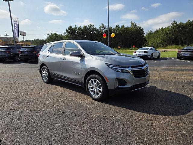 Photo of 2023 Sterling Gray Metallic Chevrolet Equinox