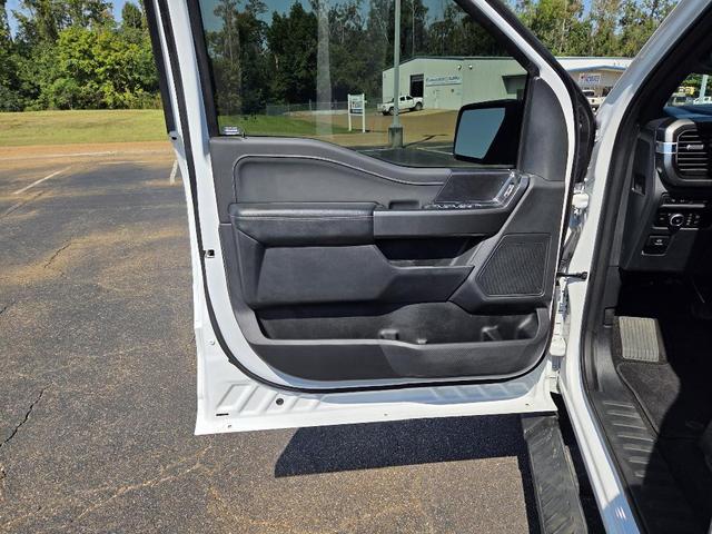 Photo of 2023 Oxford White Ford F-150