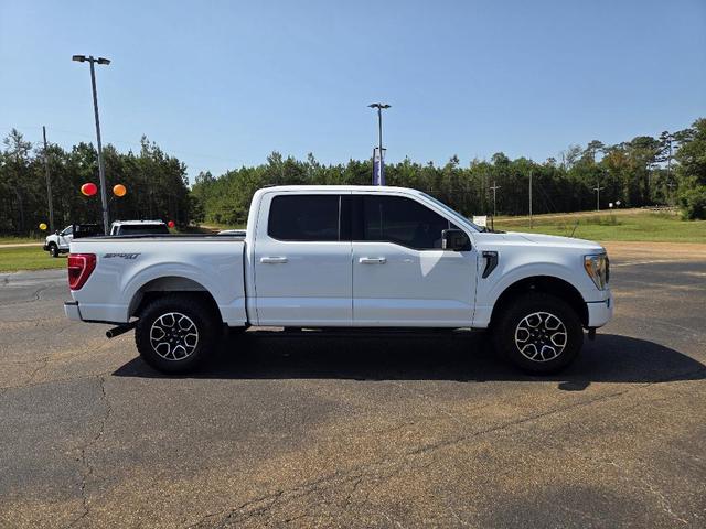 Photo of 2023 Oxford White Ford F-150