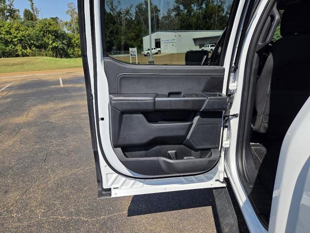 Photo of 2023 Oxford White Ford F-150