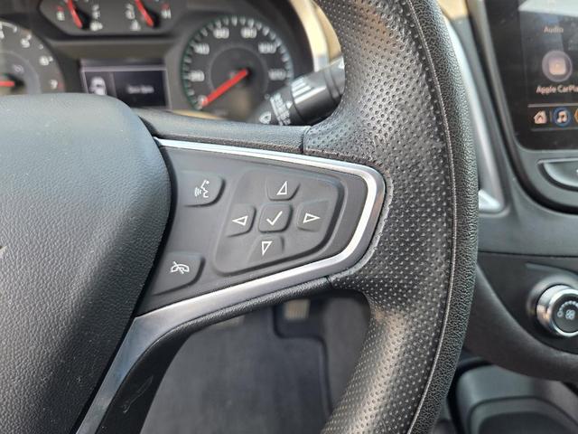 Photo of 2024 Summit White Chevrolet Malibu