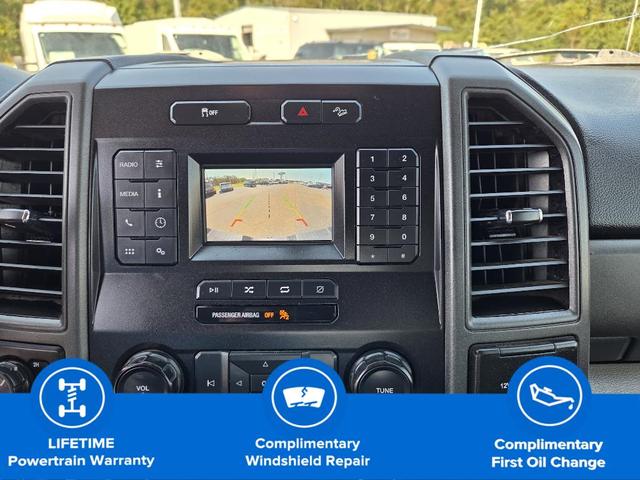 Photo of 2021 Oxford White Ford F-250