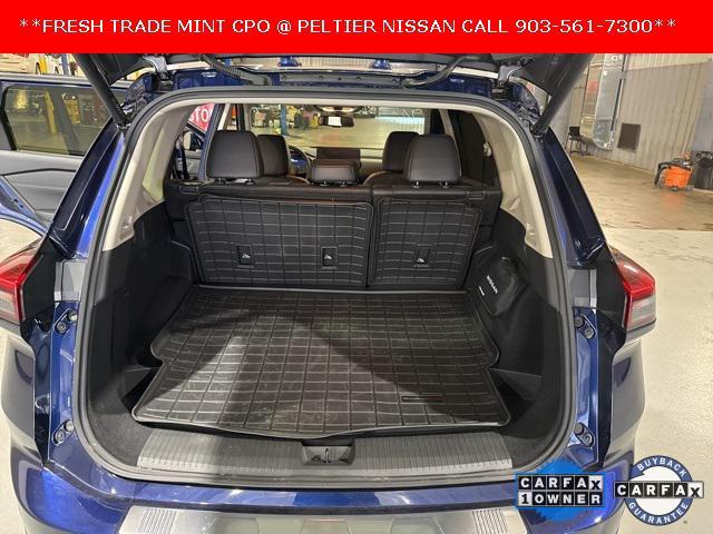 Photo of 2025 Deep Ocean Blue Pearl Nissan Rogue