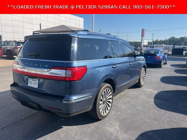 Photo of 2019 Blue Diamond Metallic Lincoln Navigator