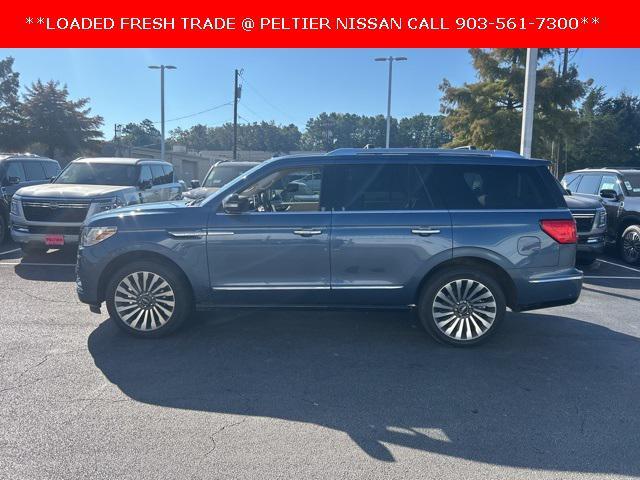 Photo of 2019 Blue Diamond Metallic Lincoln Navigator