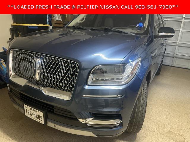 Photo of 2019 Blue Diamond Metallic Lincoln Navigator