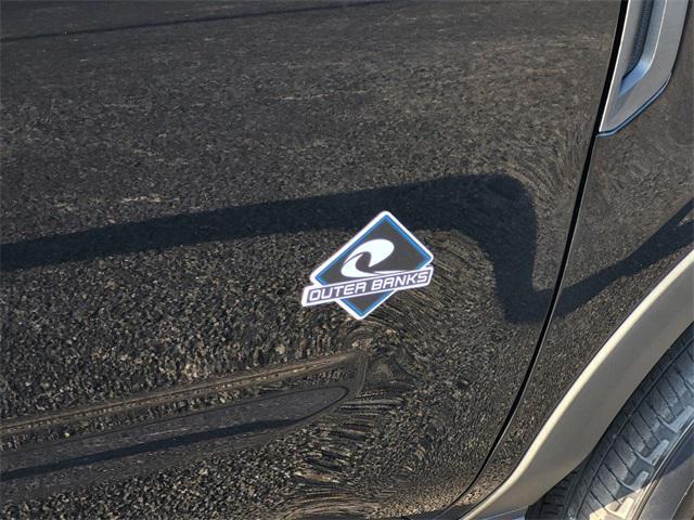 Photo of 2022 SHADOW BLACK Ford Bronco Sport