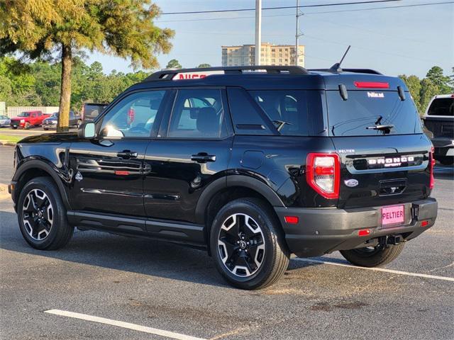 Photo of 2022 SHADOW BLACK Ford Bronco Sport