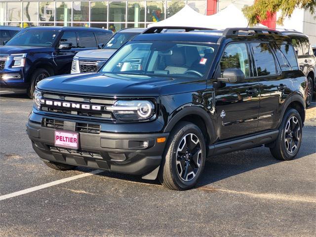 Photo of 2022 SHADOW BLACK Ford Bronco Sport