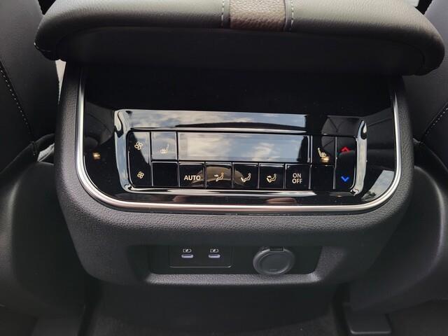 Photo of 2025 Coulis Red Pearl Nissan Armada