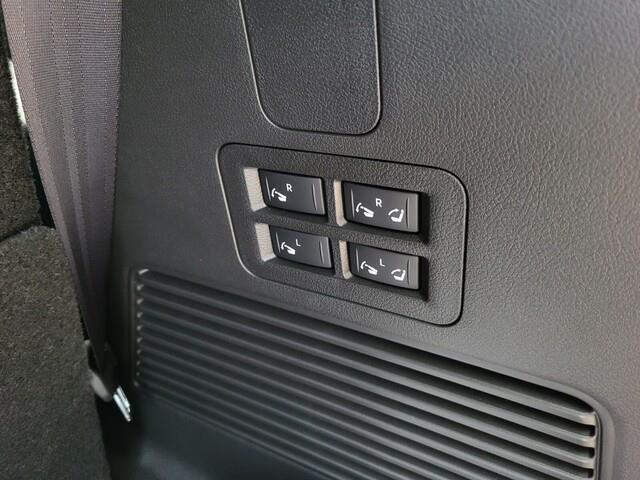 Photo of 2025 Coulis Red Pearl Nissan Armada