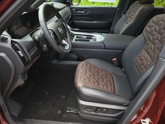 Photo of 2025 Coulis Red Pearl Nissan Armada