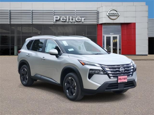 Photo of 2025 Brilliant Silver Metallic Nissan Rogue