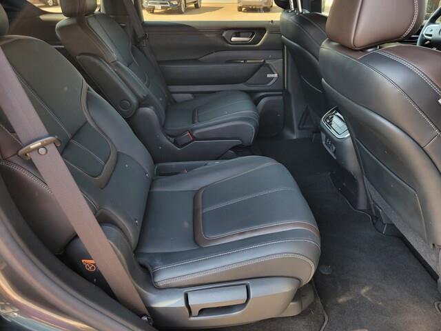Photo of 2025 Alpine Metallic Nissan Armada