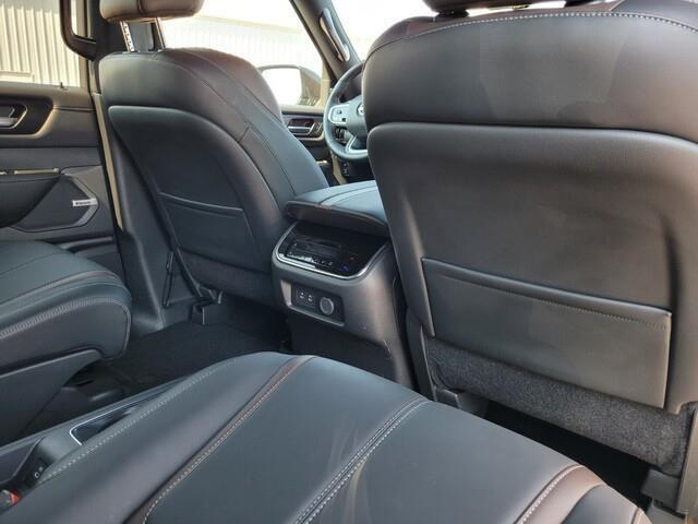 Photo of 2025 Alpine Metallic Nissan Armada