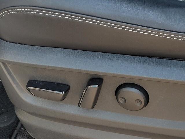 Photo of 2025 Alpine Metallic Nissan Armada