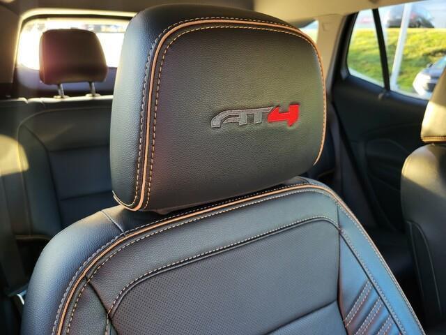 Photo of 2023 Summit White GMC Terrain