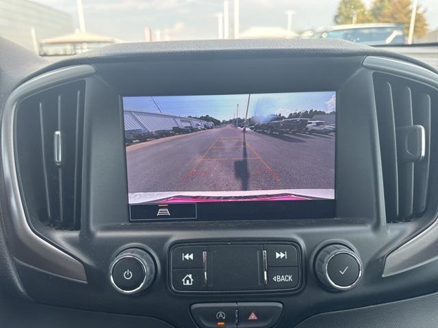 Photo of 2023 Summit White GMC Terrain