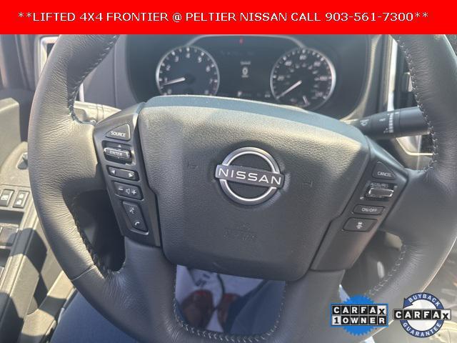 Photo of 2025 Glacier White Nissan Frontier