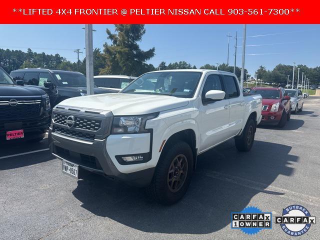 Photo of 2025 Glacier White Nissan Frontier