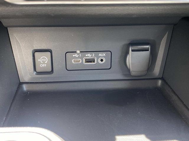 Photo of 2025 Electric Blue Metallic Nissan Sentra