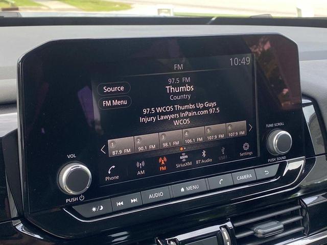 Photo of 2025 Obsidian Green Nissan Pathfinder