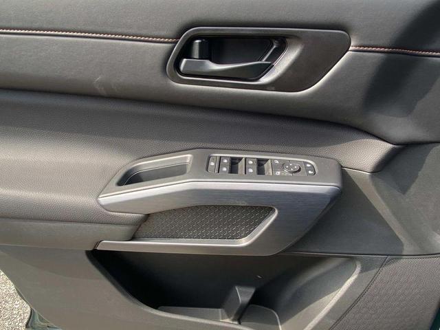 Photo of 2025 Obsidian Green Nissan Pathfinder