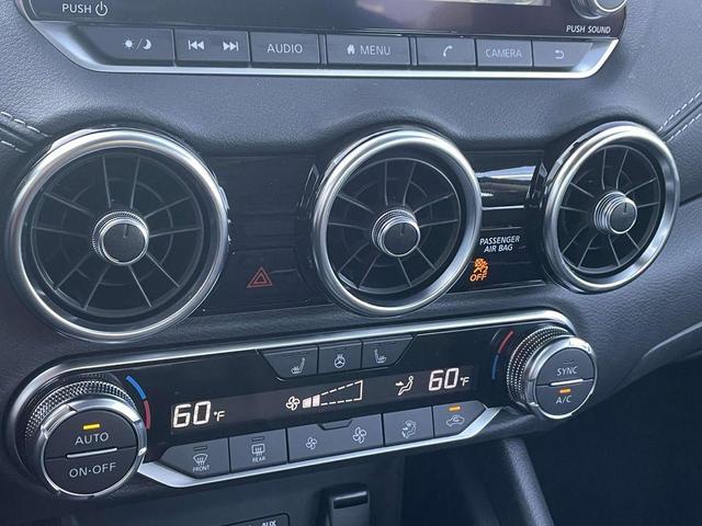 Photo of 2025 Black Nissan Sentra