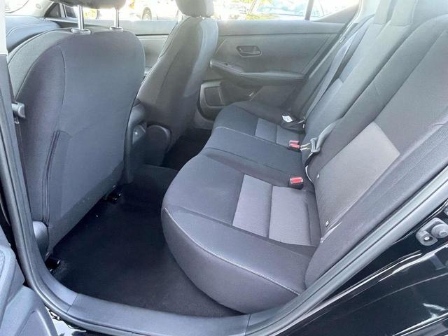 Photo of 2025 Black Nissan Sentra
